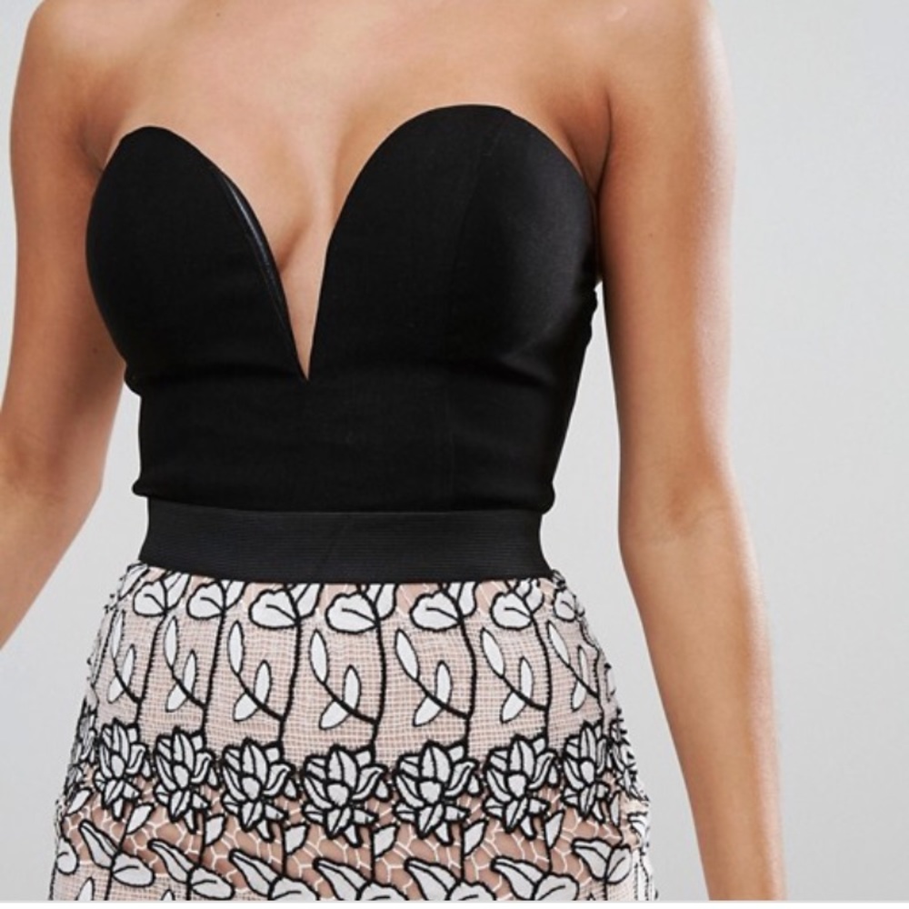 ASOS Rare London Sweetheart Lace Pencil Dress 5 - Picture 4 of 5